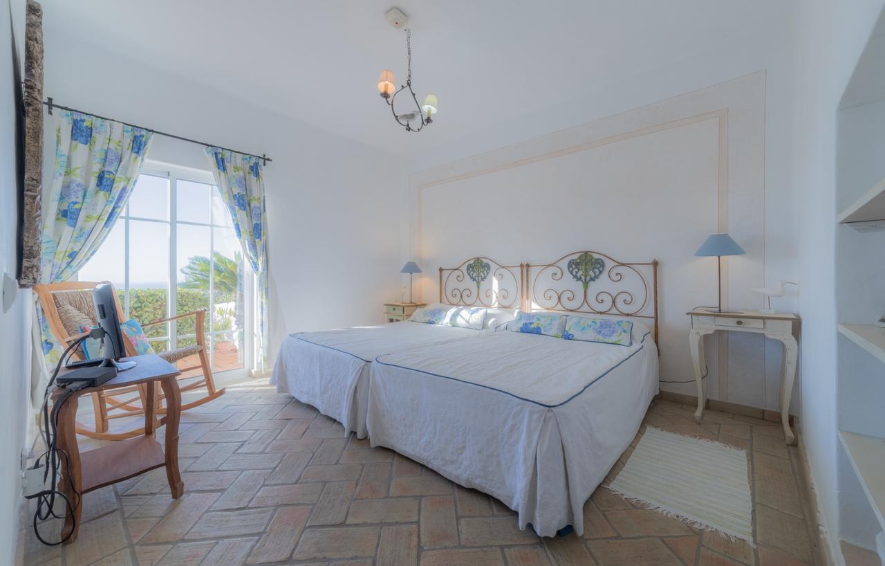Quinta De Sao Faustino - Turismo Rural Hotel Boliqueime Quarto foto